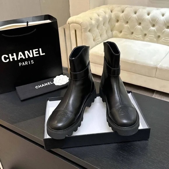 CHANEL Black Leather Boots with Logo - Picture 1 of 8